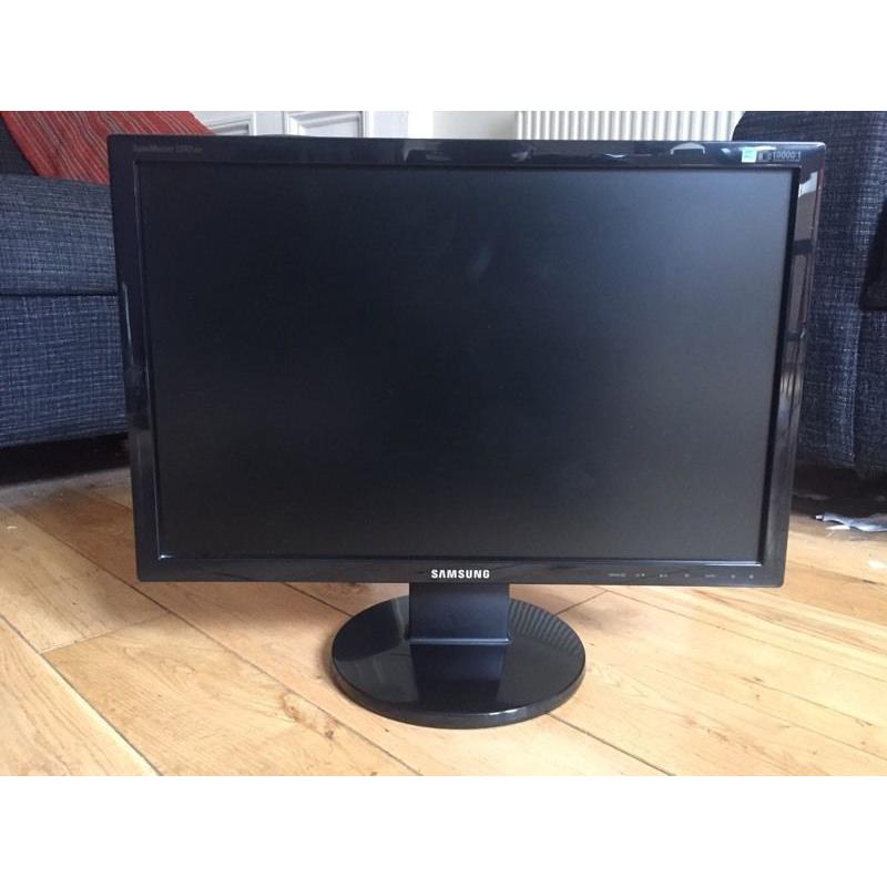 24" Samsung syncmaster monitor