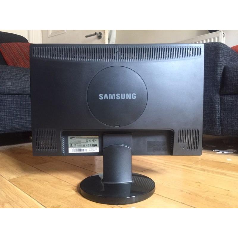 24" Samsung syncmaster monitor