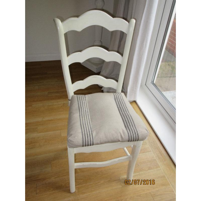 Set of 2 french style dining chairs with rattan seats and seat pads