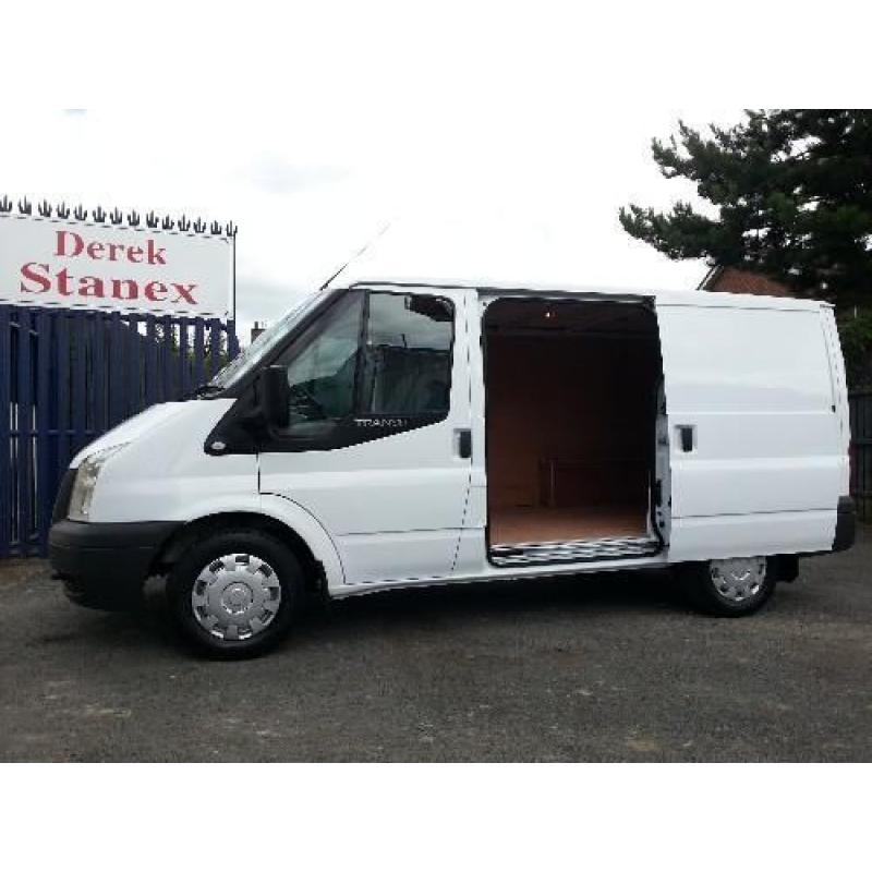 GREAT VALUE 2010 FORD TRANSIT SHORT WHEEL BASE LOW ROOF ONE OWNER VANS,CARS