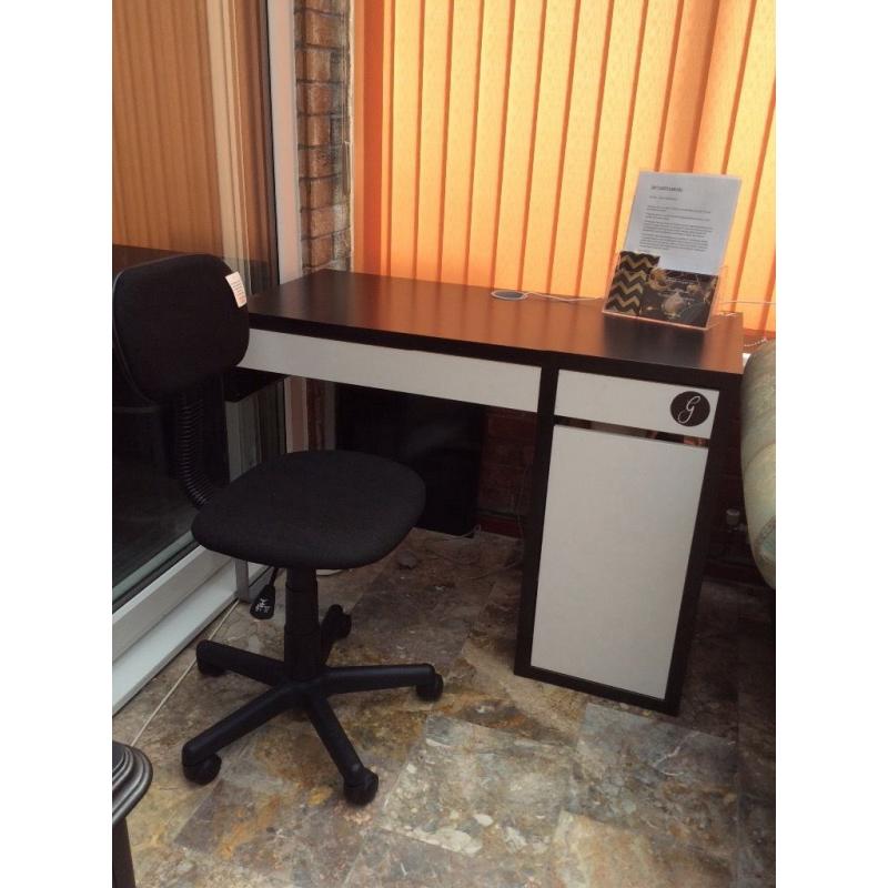 Black & white desk with draws & cupboard