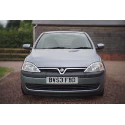 2003 Vauxhall Corsa AUTO in excellent condition *LOW MILEAGE*