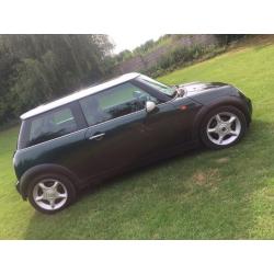 Mini Cooper 1.6 Auto Racing Green With Panoramic Sun Roof