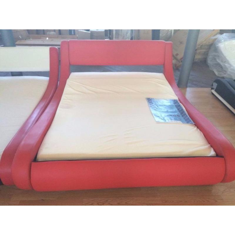 New Chicago Red Italian Style 5FT King Size Faux Leather Bed Frame (FREE LOCAL DELIVERY!!!!!)