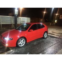 Seat Leon cupra mot'd hybrid may swap 7 seater or transit