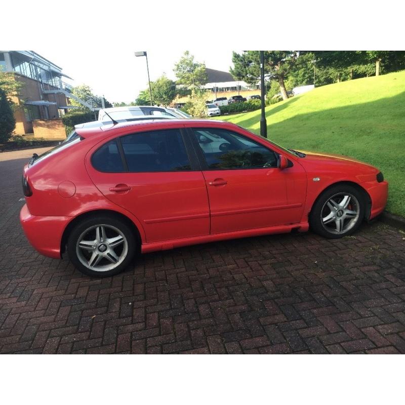 Seat Leon cupra mot'd hybrid may swap 7 seater or transit