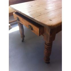 Antique Victorian pine kitchen / dining table