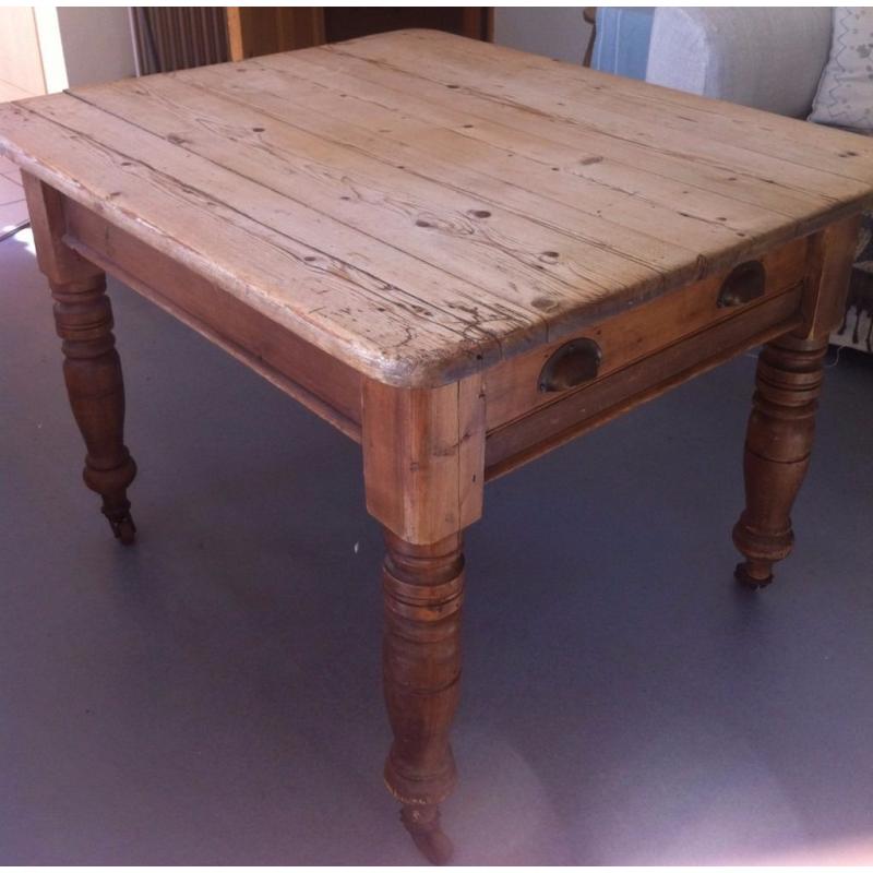 Antique Victorian pine kitchen / dining table