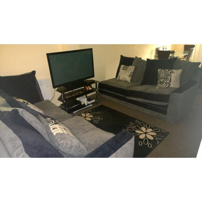 Black and Glass Coffee Table and TV Unit