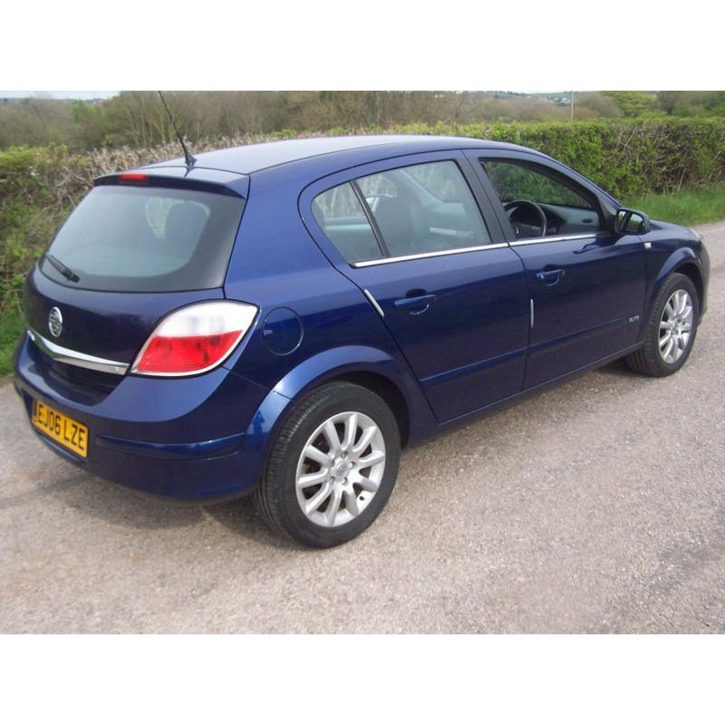 2006 06 Plate Vauxhall/Opel Astra 1.8i 16v auto Elite