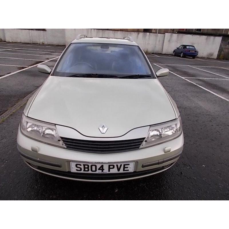 RENAULT LAGUNA 1.8 DYNAMIQUE ESTATE 04 REG MOT JANUARY 2017