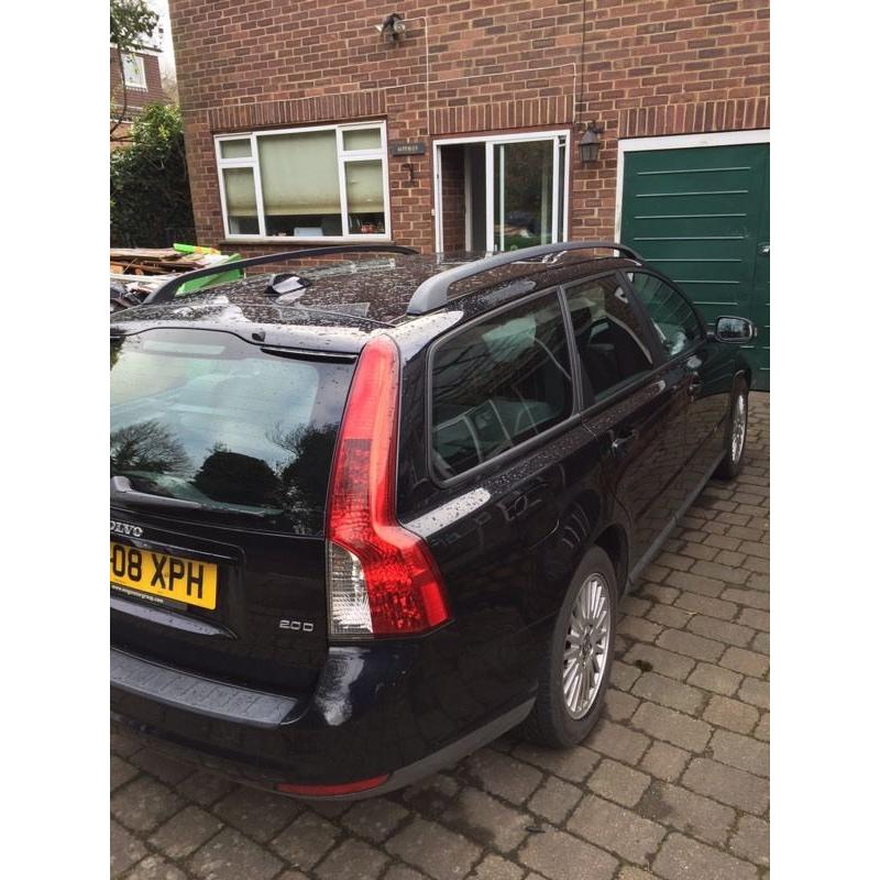 Volvo V50 2.0 D S diesel manual estate low mileage, fsh, long mot