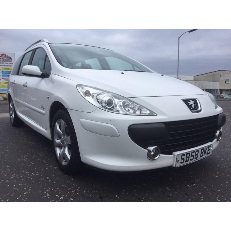 Peugeot 307 HDI estate excellent condition service history