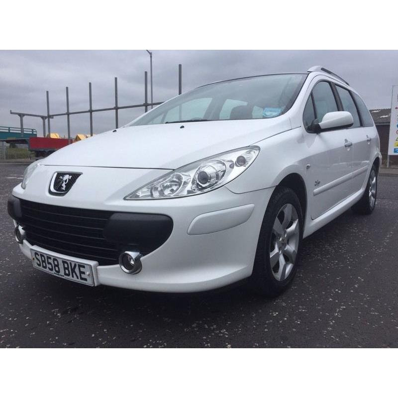 Peugeot 307 HDI estate excellent condition service history