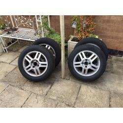 FORD ALLOY WHEELS WITH TYRES 15 INCH