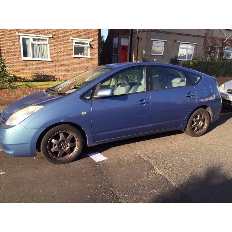 Toyota Prius-Very Low Mileage-Long MOT-Excellent Car