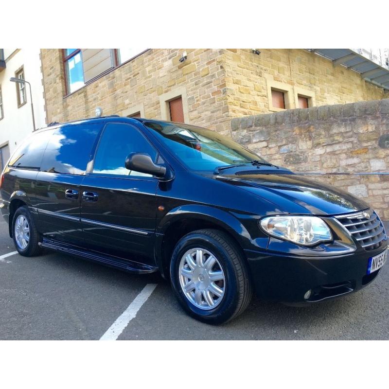 CHRYSLER GRAND VOYAGER LIMITED XS AUTO - STOW'N'GO, FULL LEATHER, SAT NAV, REAR DVD, ELECTRIC DOORS