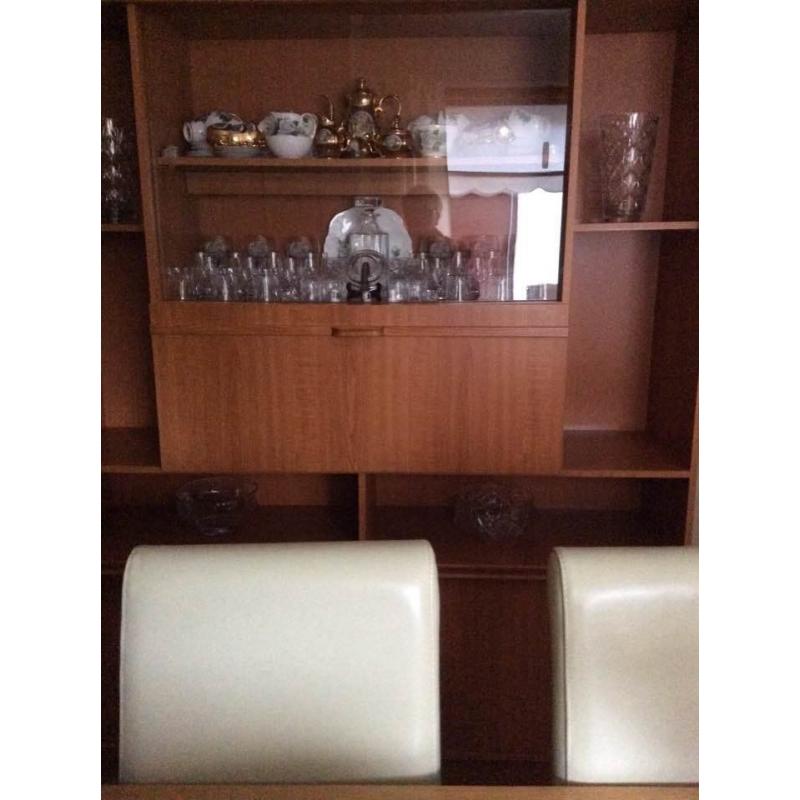 Display/Drinks Cabinet