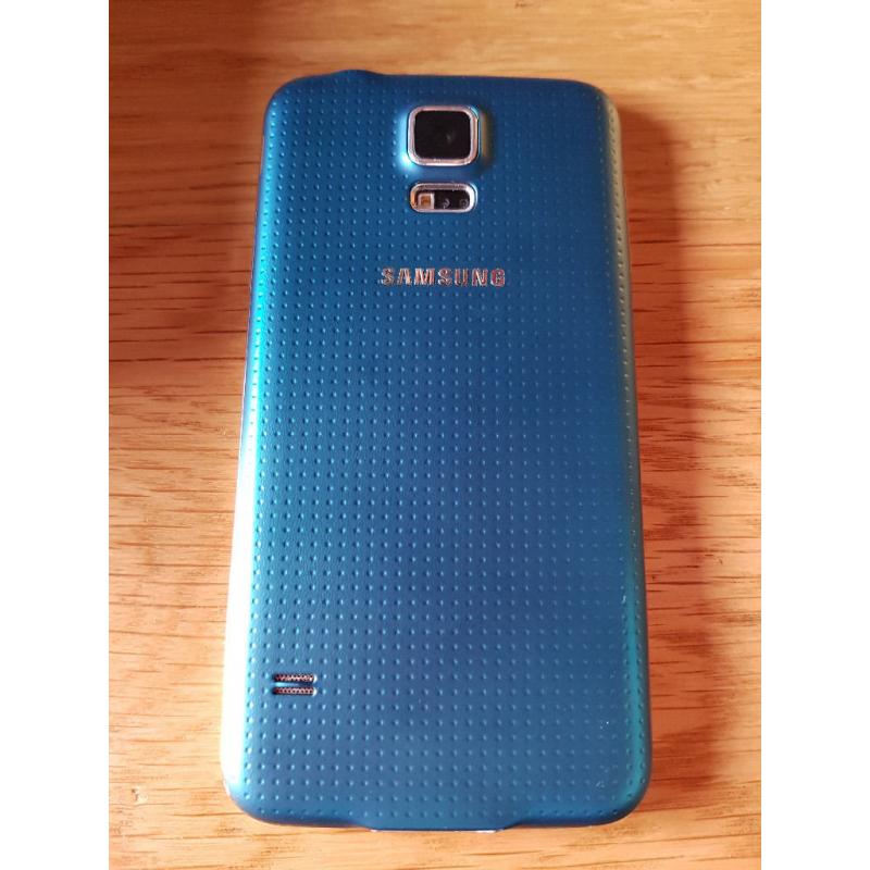 Samsung S5 SM-G900F 16GB Electric blue Unlocked