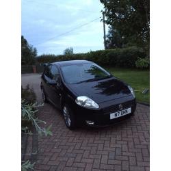 Fiat Punto 1.9 JTD *Full Leather* TOP SPEC @LOOK