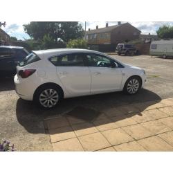 Lovely Automatic Astra Elite 2012 1.6 16v