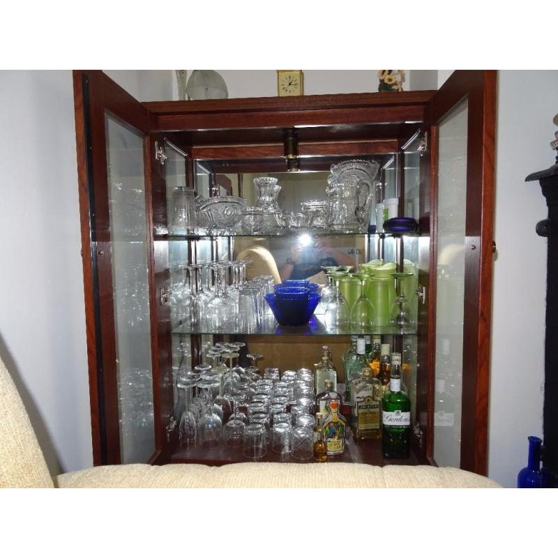 GLASS DISPLAY CABINET