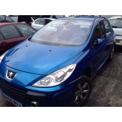 2005 PEUGEOT 307 SE HDI 5 DOOR HATCH BLUE KFMD CODE - 1.6 DIESEL ENGINE - 9HX BREAKING SPARES PARTS