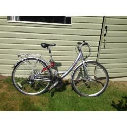 Adult Raleigh Bicycle. Very good condition, only used once.