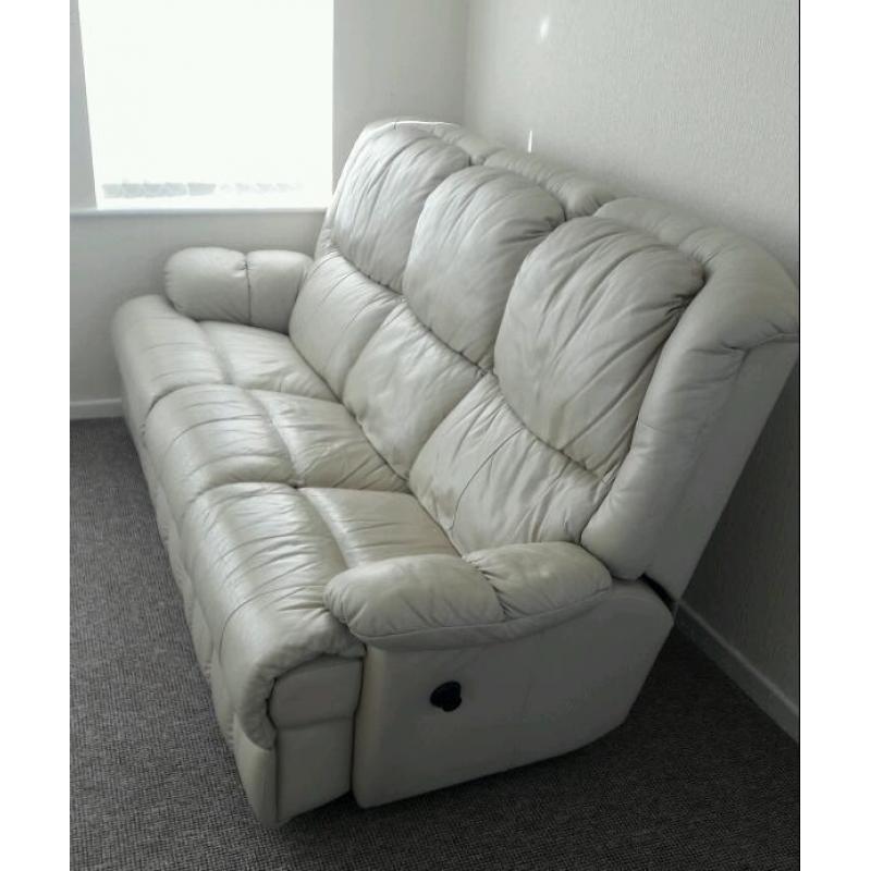 cream leather reclining sofas ; Very good condition ; 3 and 2 seat