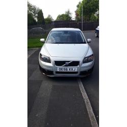 Volvo C30 2007 2L petrol