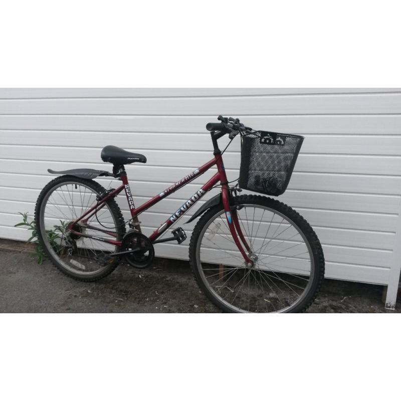 LADIES BIKE WITH BASKET- SMALL SIZE