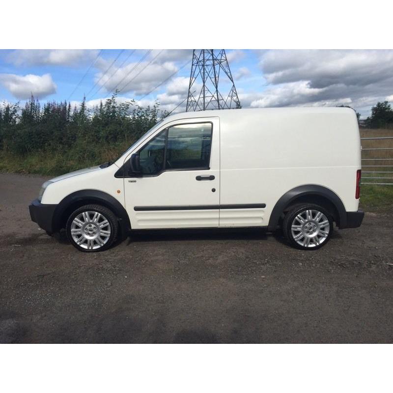 Ford transit connect (52 reg)