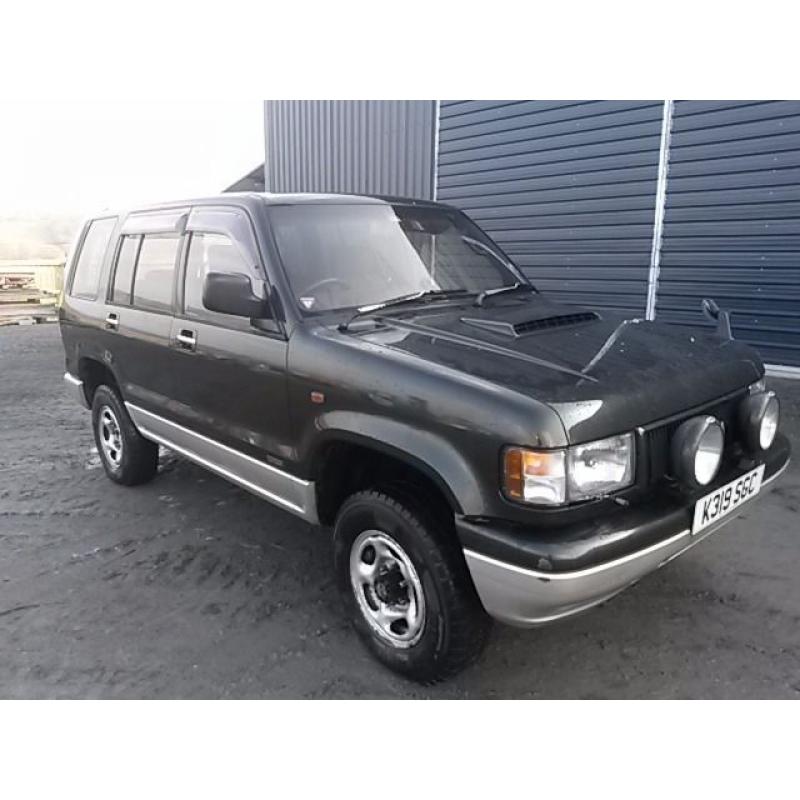 breaking isuzu trooper diesel 4x4 3.1 and 3.0