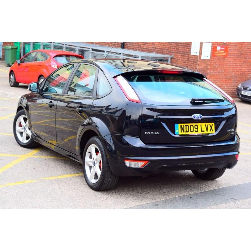 2009 FORD FOCUS ZETEC 1.6 PETROL**3 MONTHS WARRANTY**NEW MOT AND SERVICE**HIGH SPEC