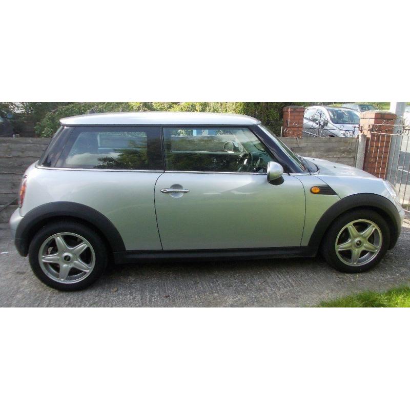 MINI ONE 2008 3 DOOR SILVER MOT 30-05-17 STUNNING CAR