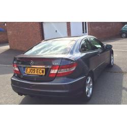 Mercedes CLC 200, panoramic roof, automatic, A/C, alloys