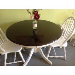 Shabby chick dinning table